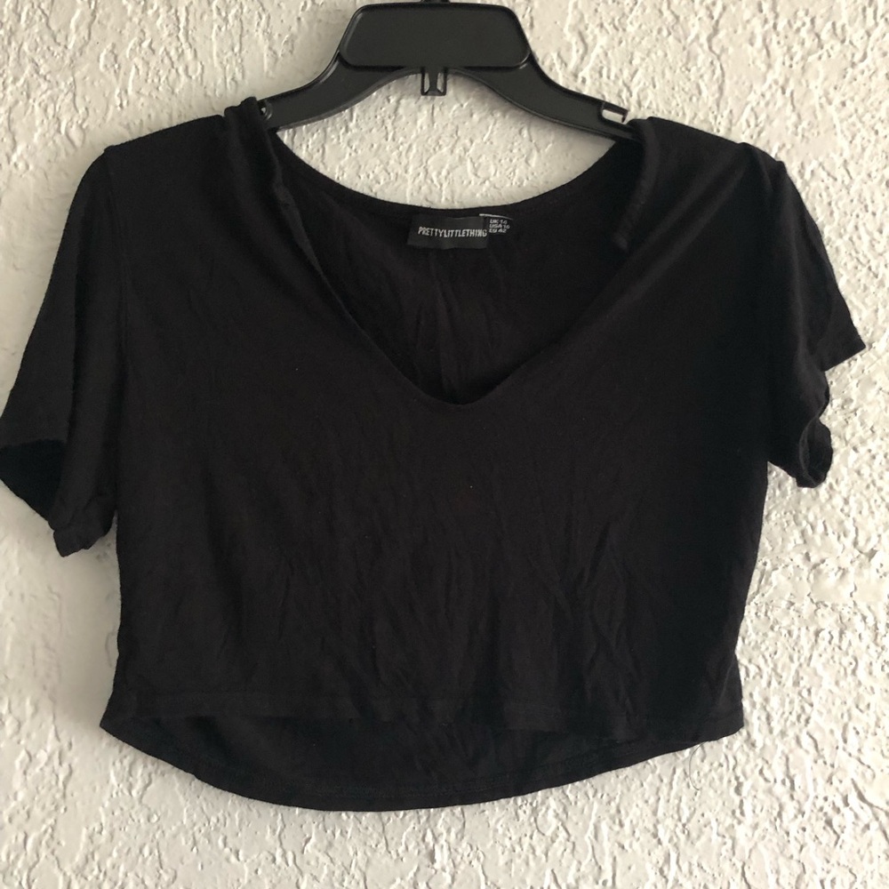 Pretty Little Thing Basic Black U Neck Crop Top Sporty Tee Size 10